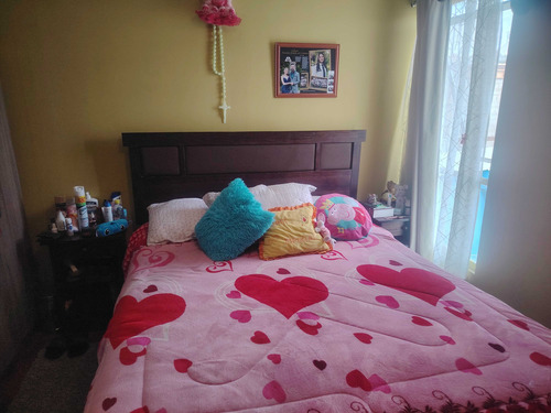 Casa De 2 Pisos En Calama (84412)