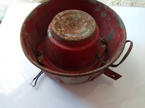 Antigua Trompeta Para Perifoneo O Bocina De Metal Decoración (Usado)