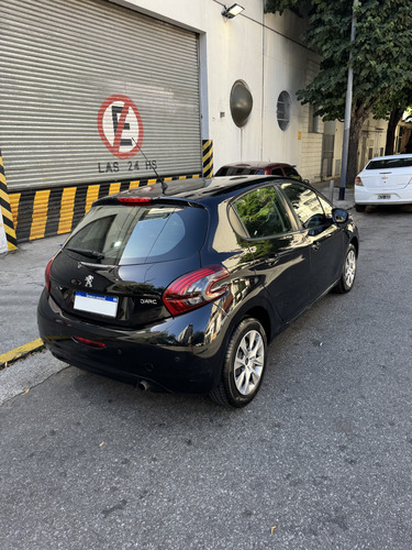 Peugeot 208 1.5 Active