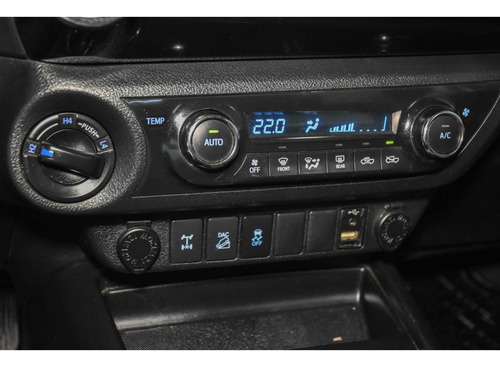 Toyota Hilux 2.8 SRX 4X4 CD 16V DIESEL 4P AUTOMÁTICO