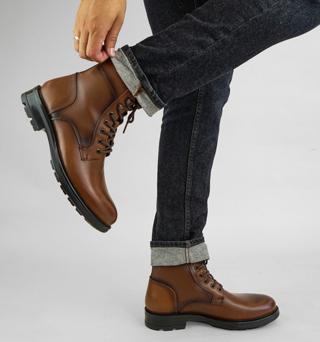 Botas Calzado Caballero Vertical Walter 6913 Momo Nuez