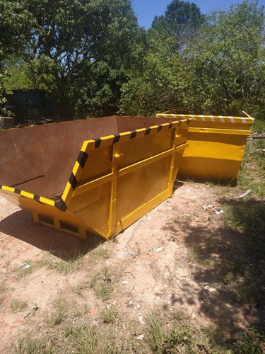 Vendo 2 Caminhões Mb Poli + 90 Caçambas