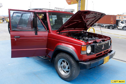 Mitsubishi Montero 2.6 L042 Cabinado