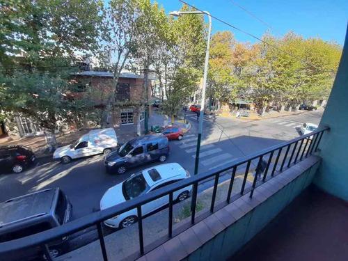 Imagen 4 de 12 de Local En Venta En Ituzaingo Sur