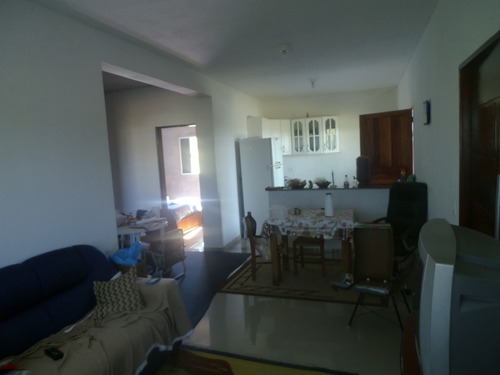 Imagem 9 de 14 de Chácara Com Área Total De 1.600 M², Casa Com 4 Dormitórios.