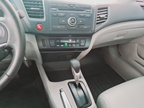 Imagem 13 de 15 de Honda Civic Lxr 2.0 Automático Completo Com Gnv