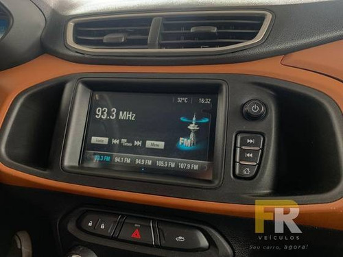 Imagem 9 de 12 de Chevrolet Onix 1.4 Mpfi Activ 8v Flex 4p Automático