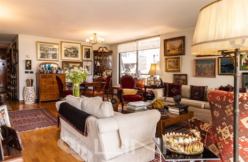 Departamento En Venta De 3 Dorm. En Las Condes, El Golf