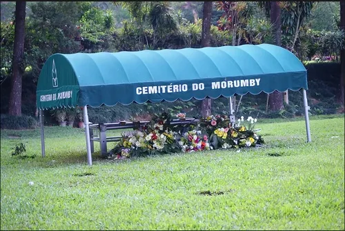 Jazigo Cemitério Do Morumbi , Próximo Ao Do Ayrton Senna