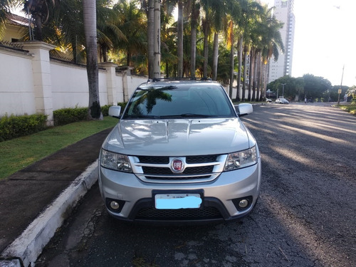 Fiat Freemont 2.4 Precision 7 Lugares Automático