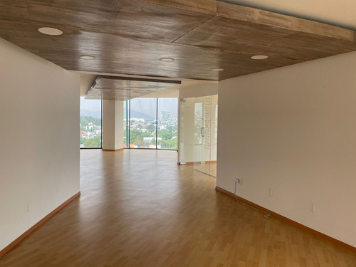 Oficinas En Renta Excelente Ubicación. Recién Remodelada