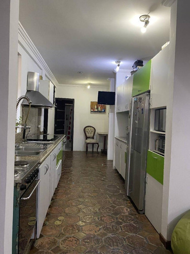 Imagen 5 de 18 de 140436 Venta De Town House Planta 100% En Las Clavellinas, Valencia - Carmen María González 0412.4359728