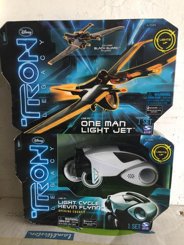 Tron Legacy Set De 2 Light Cycle Ylight Jet