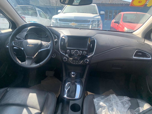 Imagen 4 de 6 de Chevrolet Cruze 2018 1.4 Premier At