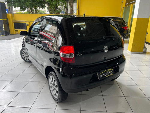 Imagem 3 de 11 de Volkswagen Fox Plus 1.0 8v (flex) 2p Flex Manual