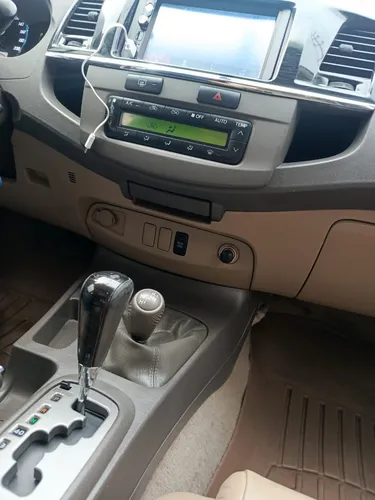 Toyota Fortuner 2012 4x4
