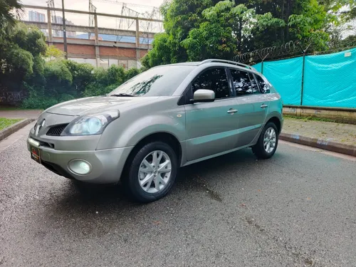 Renault Koleos 4x4 DYNAMIQUE PLUS CAJA SEXTA MECÁNICA REFULL DVD