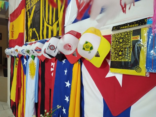 Gorro De C. A. Rentistas, Hacemos Todos Los Equipos