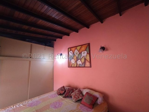 Imagen 15 de 25 de 22-6319 Mv. Apartamento En Venta Pent-house Urb. Campo Alegre, Turmero.