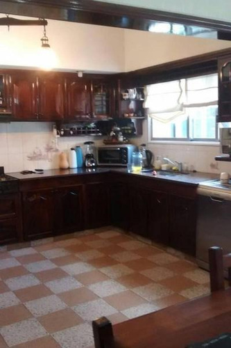 Imagen 10 de 15 de Venta - Chalet En 2 Plantas - José C Paz