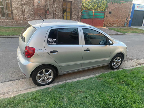 Imagen 8 de 11 de Volkswagen Fox 2013 1.6 Comfortline 5 P