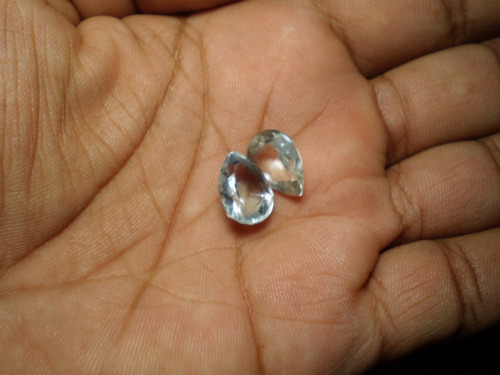 Topacio Original Azul Claro. Forma De Gota