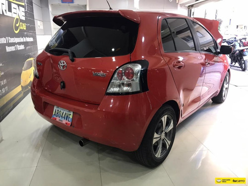 Toyota Yaris Sincronico
