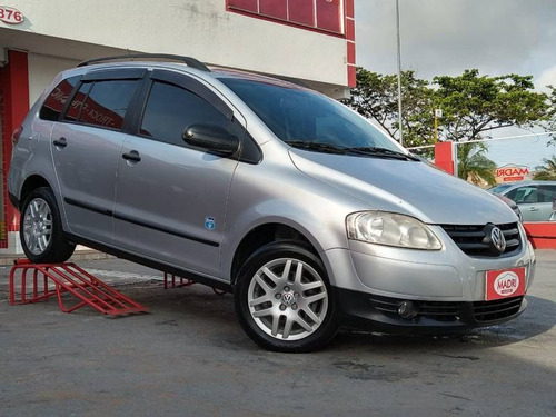 Imagem 3 de 9 de Volkswagen Spacefox Route 1.6 8v