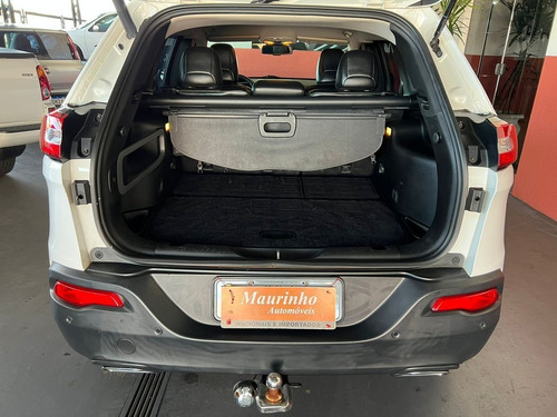 Imagem 7 de 10 de Jeep Cherokee 3.2 Longitude 4x4 V6 24v 2015