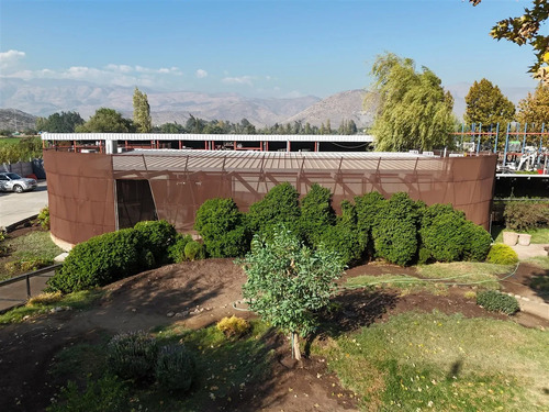 Moderna Oficina En Venta En Chicureo 