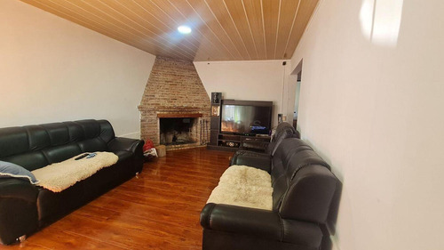 Venta De Casa En Villa Argentina