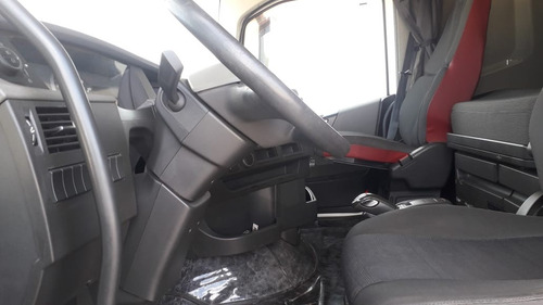 Imagem 8 de 9 de Volvo Fh540 6x4