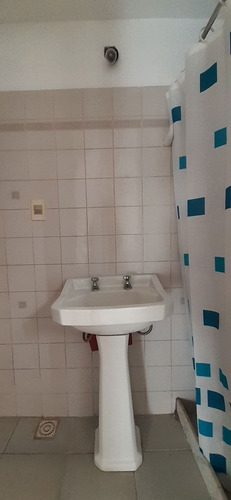 Apartamento Sobre Avenida, Ambientes Amplios