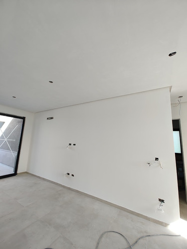 Casa En Venta De 4 Ambientes A Estrenar Barrio Privado La Magdalenas