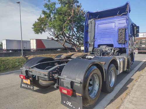 Imagem 4 de 12 de Volvo Fh 460 Truck Ishift 2013