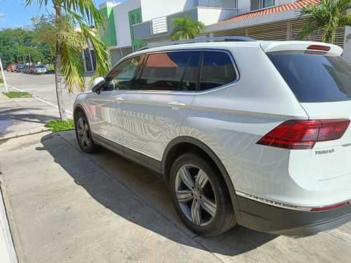 Volkswagen Tiguan 2.0 Tsi Highline Dsg 180Cv