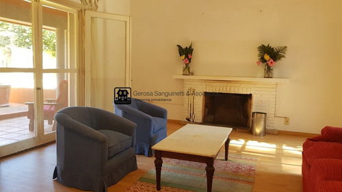 Casa En Mansa - Punta Del Este- Ref: 1723