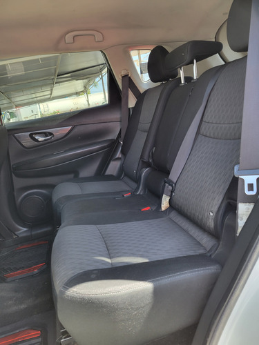 Nissan X-Trail 2.5 Sense 2 Row Cvt