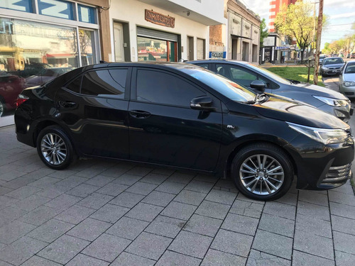 Imagen 2 de 4 de Toyota Corolla 2018 1.8 Xei Cvt Pack 140cv