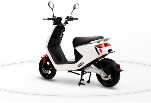 Imagen 7 de 16 de Moto Electrica Lvn Lx04