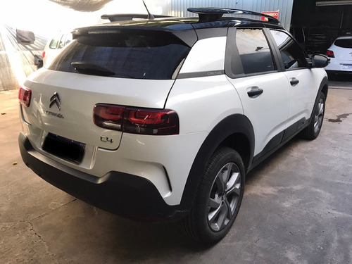 Imagen 4 de 11 de Citroen C4 Cactus Feel Pack Plus Vti Tiptronic At6 Año 2021