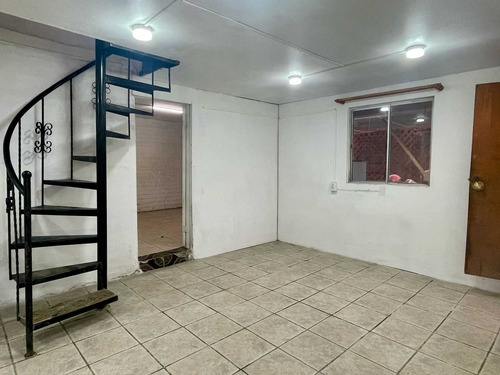 Arriendo Casa Hospital Félix Bulnes. 5 Dorm. (93715)