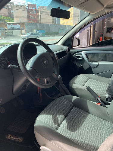 Renault Sandero 1.0 16v Authentique Hi-flex 5p
