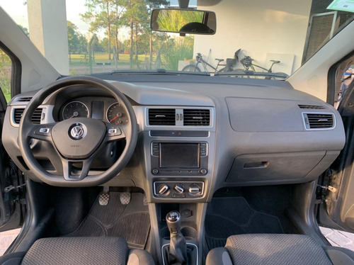 Volkswagen Fox Connect 1.6 2018