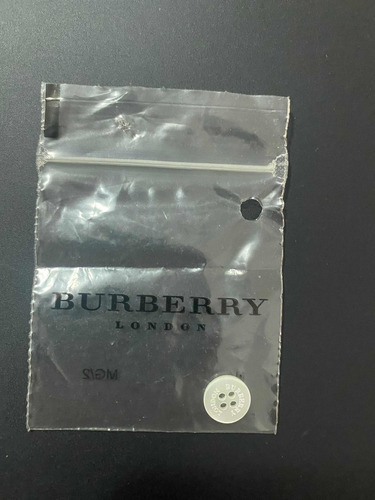 Burberry - Boton Repuesto Camisa - Burberry