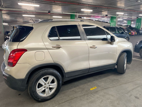 Imagen 9 de 25 de Chevrolet Tracker Lt 2016
