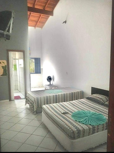 Imagem 2 de 4 de Pousada A 100 Metros Do Mar Em Caraguatatuba