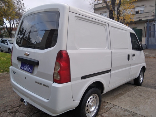 Chevrolet N 300 Max