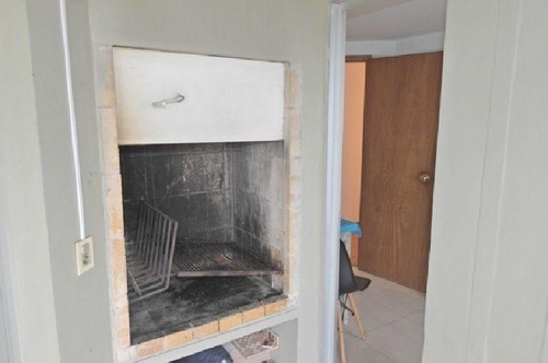 Apartamento En Venta De 3 Dormitorios En Roosevelt