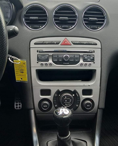 Peugeot 408 2.0 Feline 143cv 2012